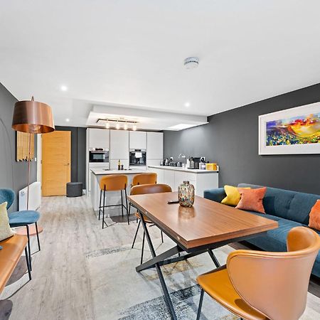 Righ Properties - Luxury West End Artisan Apartment Единбург Екстериор снимка