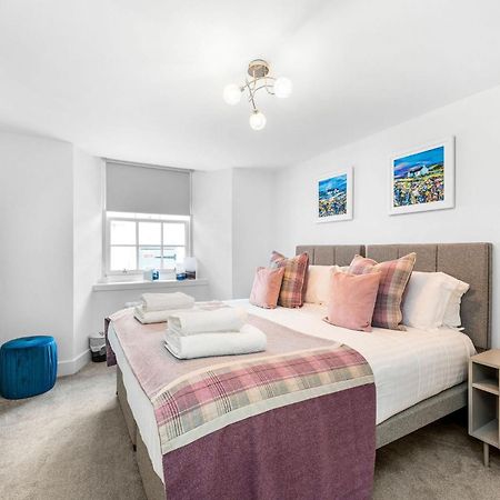 Righ Properties - Luxury West End Artisan Apartment Единбург Екстериор снимка