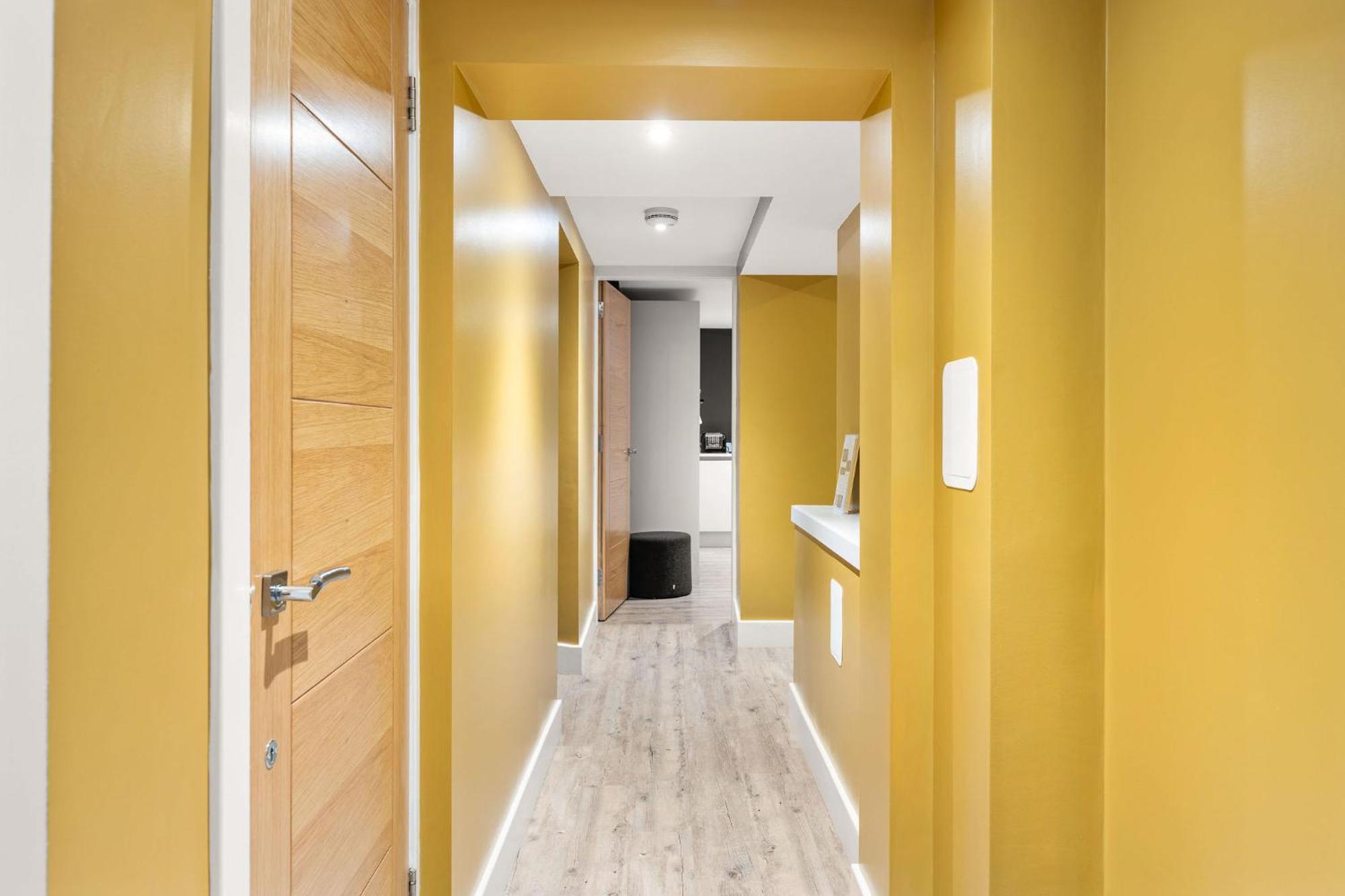 Righ Properties - Luxury West End Artisan Apartment Единбург Екстериор снимка